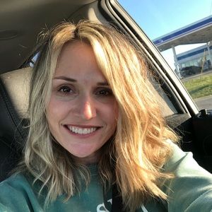 Meet your Posher, Annalee